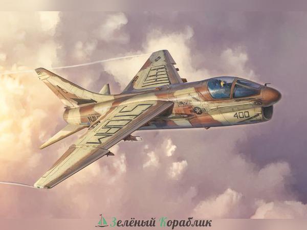 2797IT Самолёт A-7E Corsair II